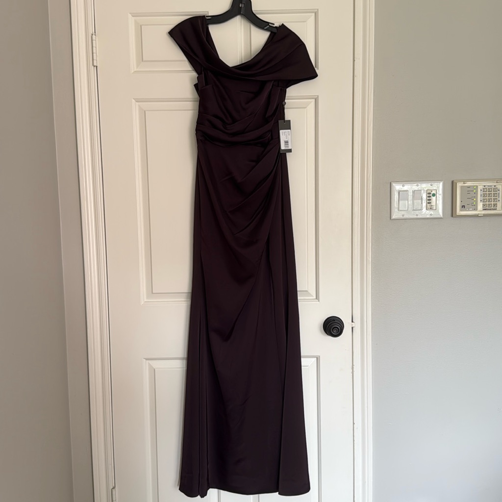 Nwt Theia Evening Gown